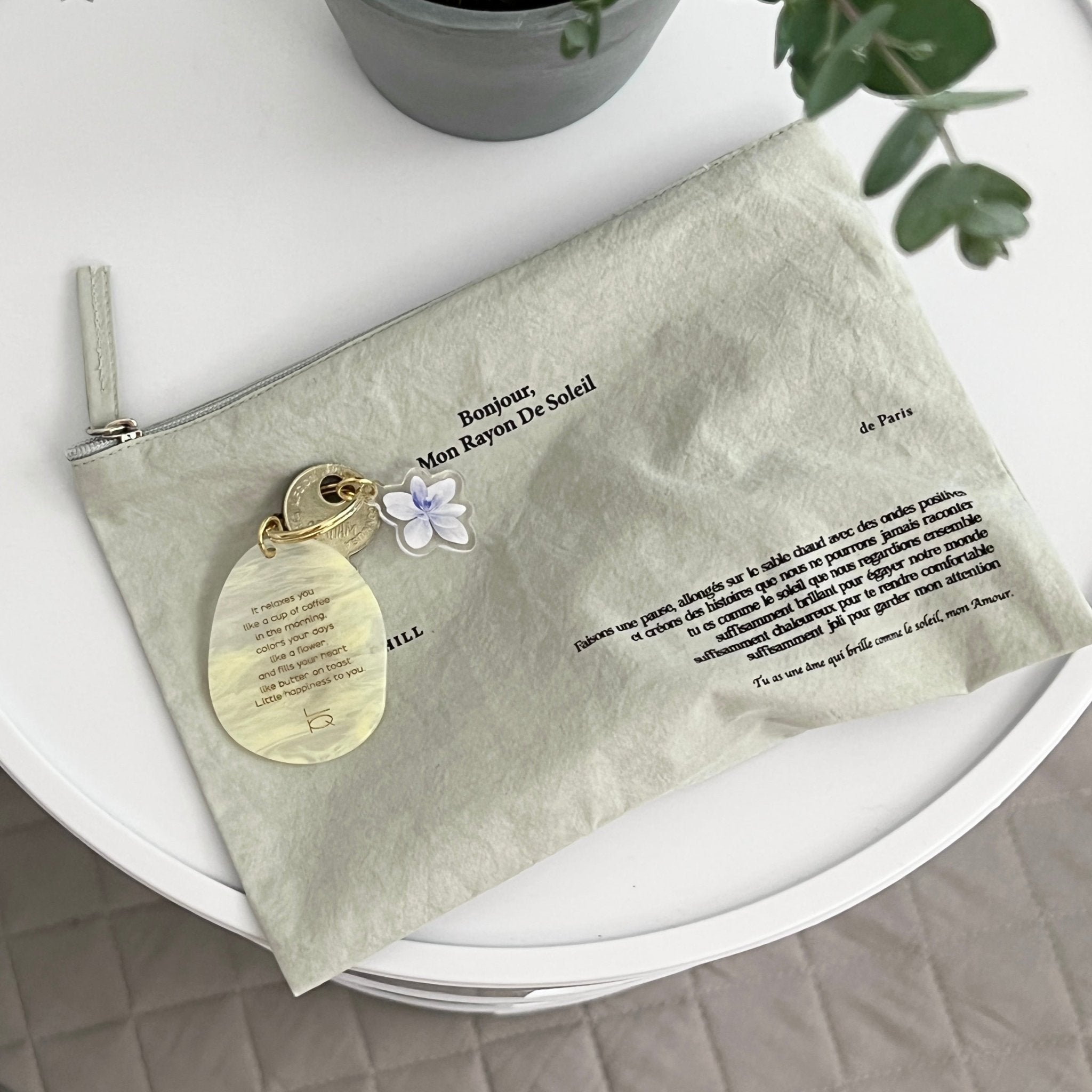 NCB56-00054D-HOTEL PARIS CHILL-HOTEL PARIS CHILL ポーチ｜Running Pouch