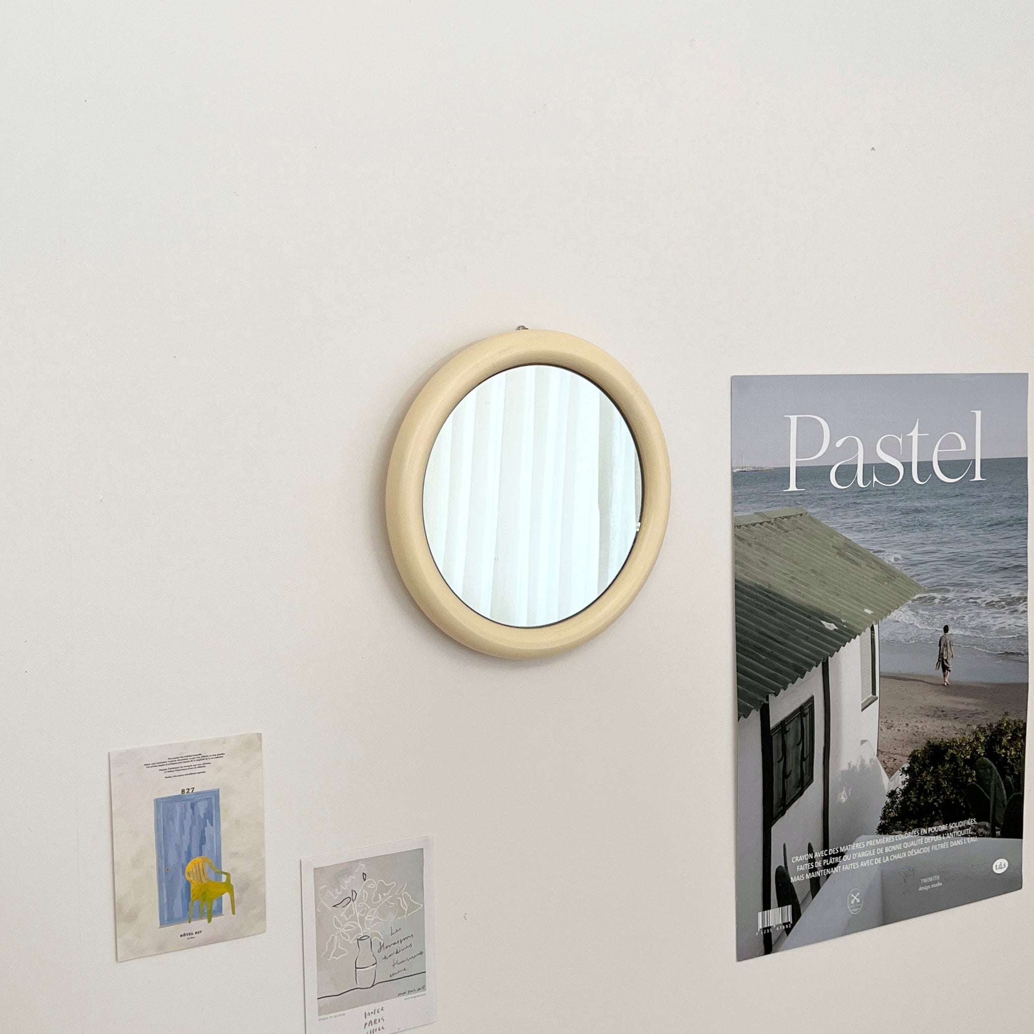 BR-1169-HOTEL PARIS CHILL-HOTEL PARIS CHILL ポストカード｜The Door with Yellow Chair
