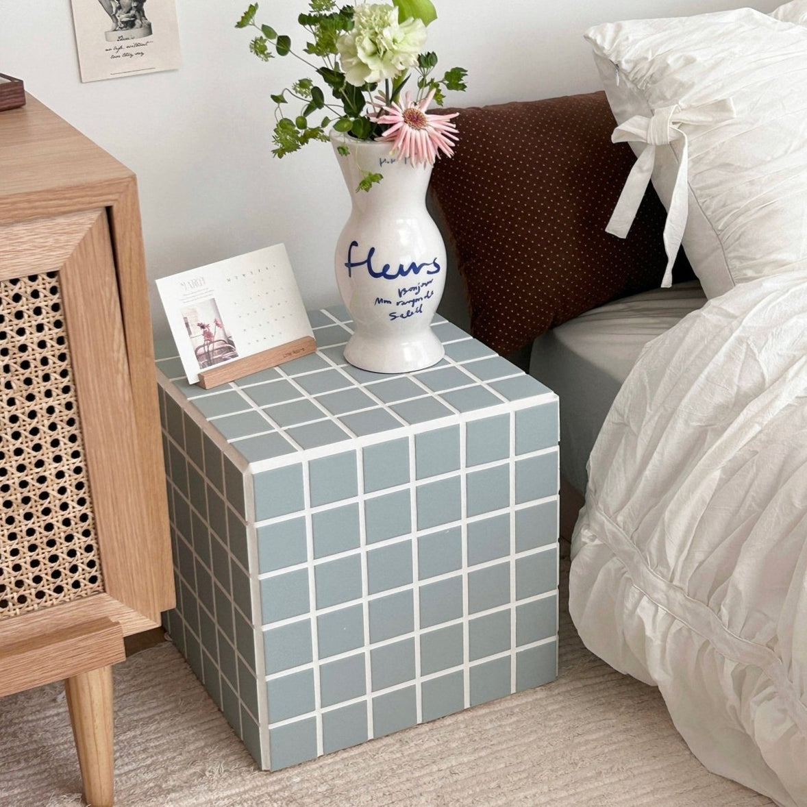 OR-2811 - Little Rooms - LR タイルテーブル