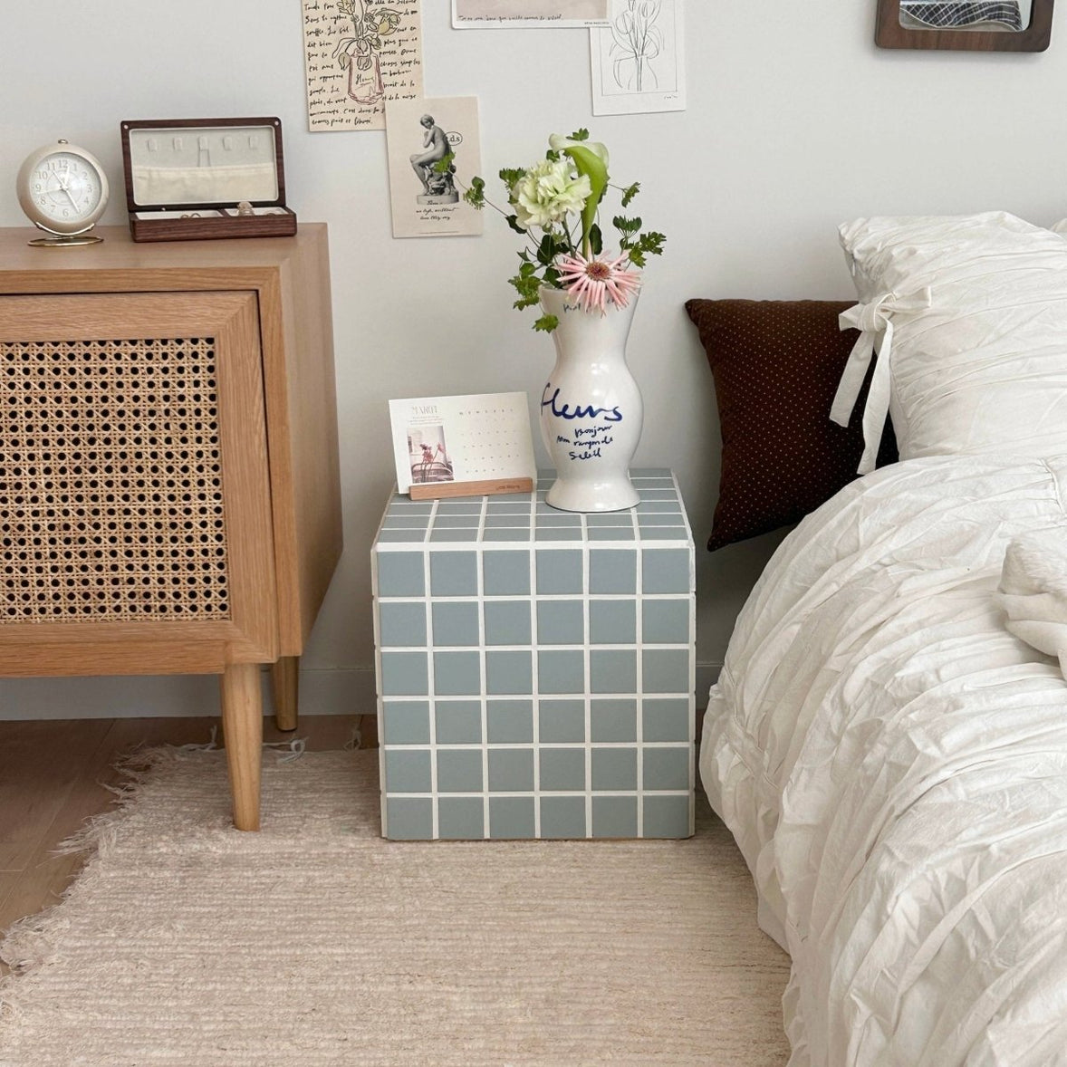 OR-2811 - Little Rooms - LR タイルテーブル