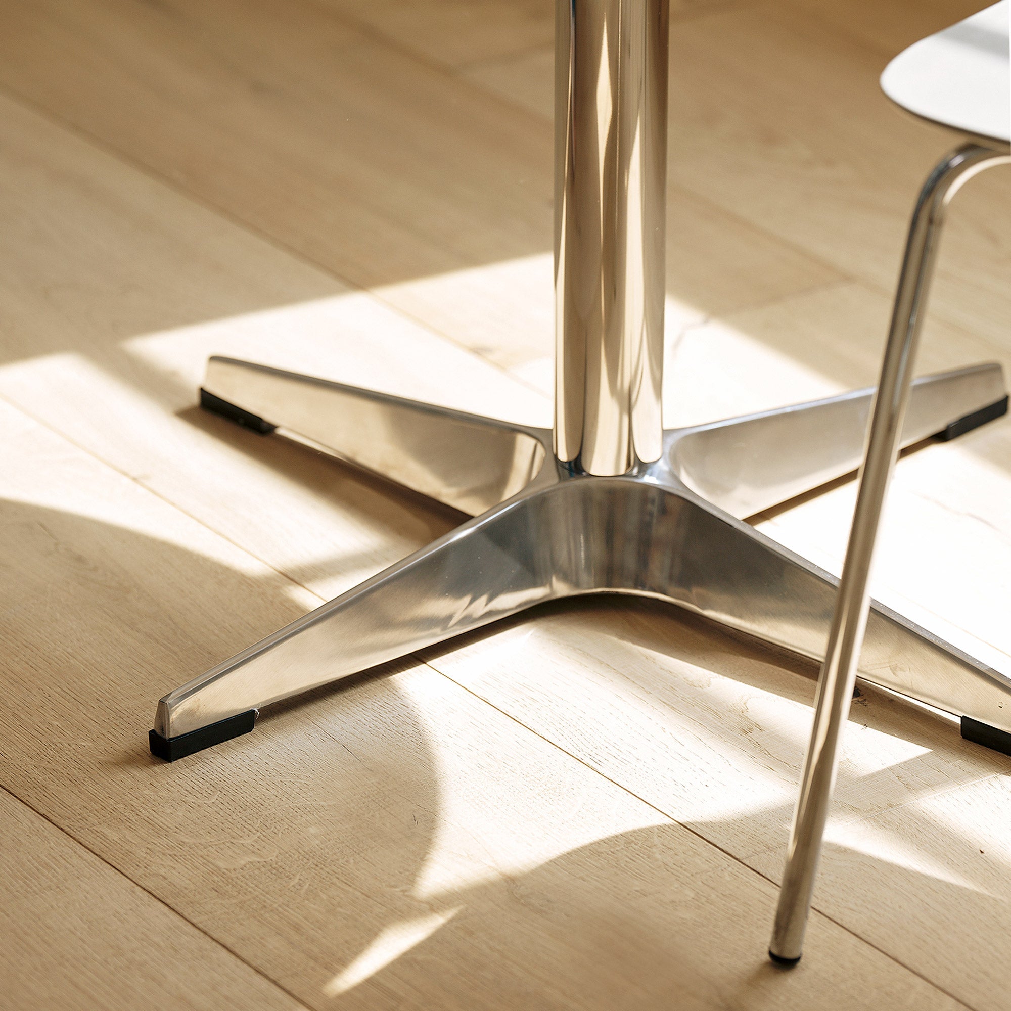 BR-3136-Roomnhome-Roomnhome｜セントラルダイニングテーブル