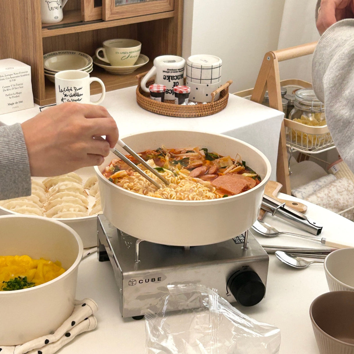 Roomnhome-Roomnhome｜取っ手が取れる鍋・フライパン5点セット IH対応