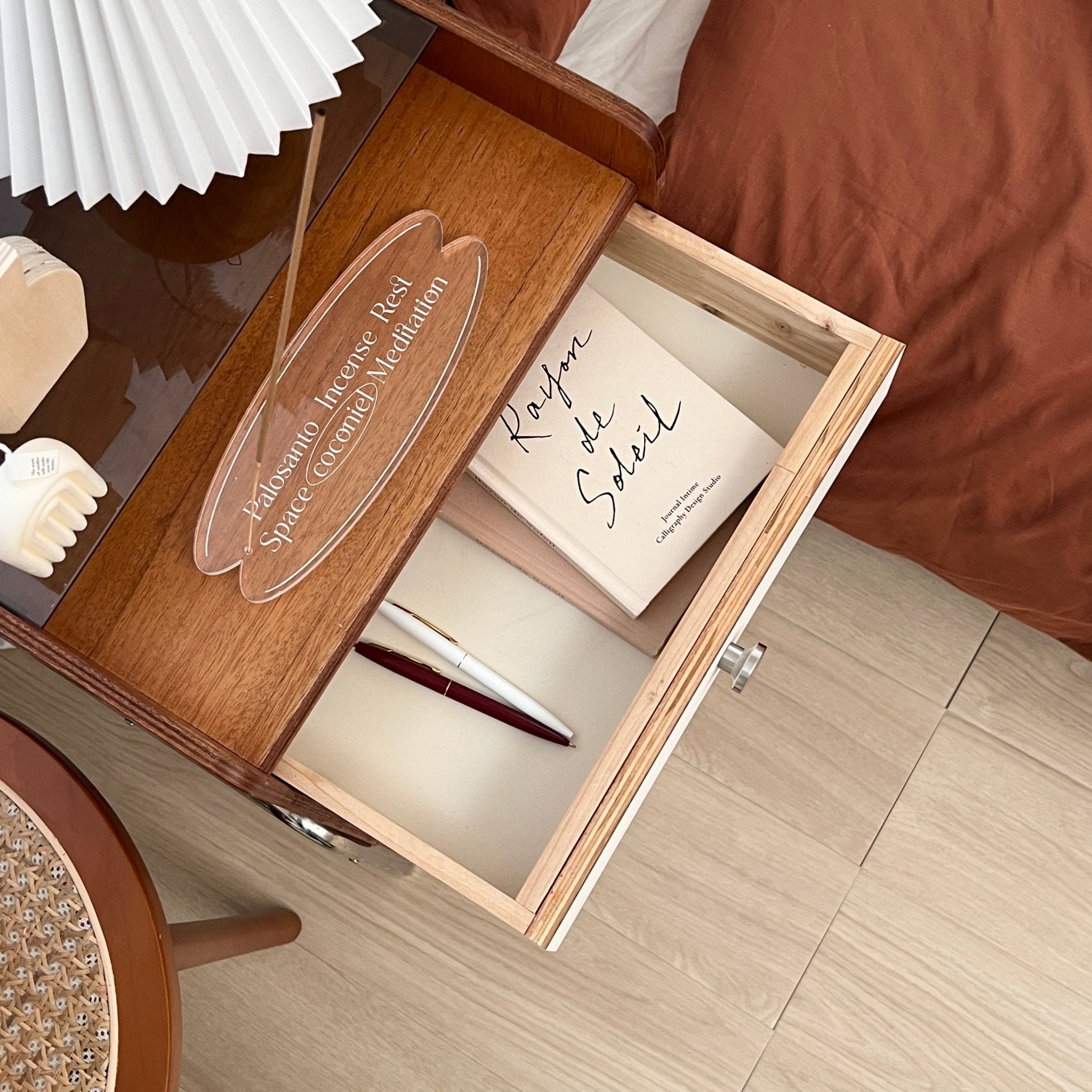 BR-2383-vamir-vamir キャビネット｜tan side table