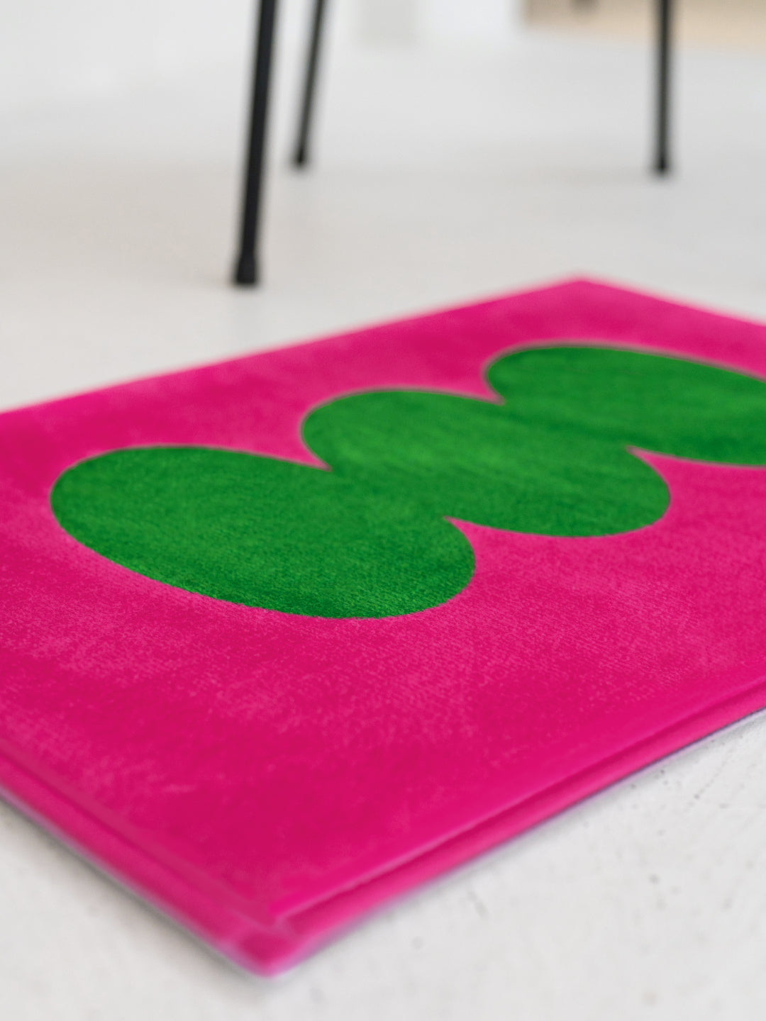 ハンドメイド ピンクと緑のマット 楽天市場】【最大2000円OFFクーポン】 洗える 玄関マット Thinkaフラン